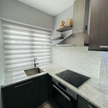 Adilux Luxurious 3 Bedroom